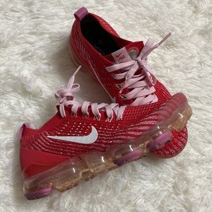 Nike Women's Air VaporMax Flyknit 3 Track Red White Pink CU4756-600 Size 7.5